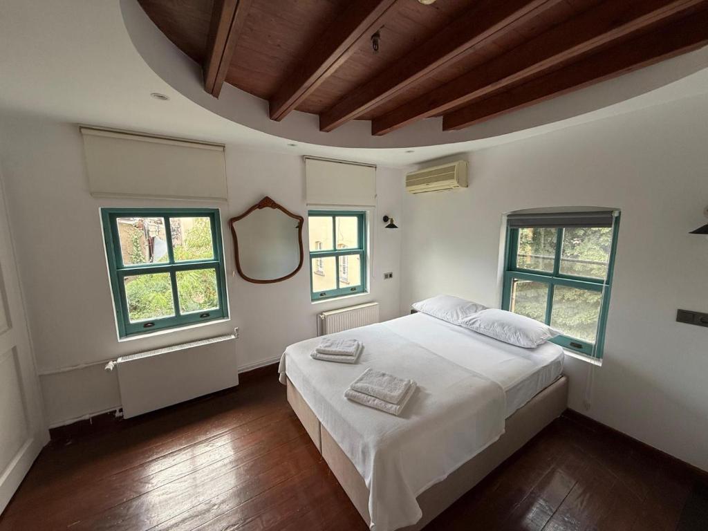 تصویر اتاق‌های Galata Tower Suites - تصویر ۲