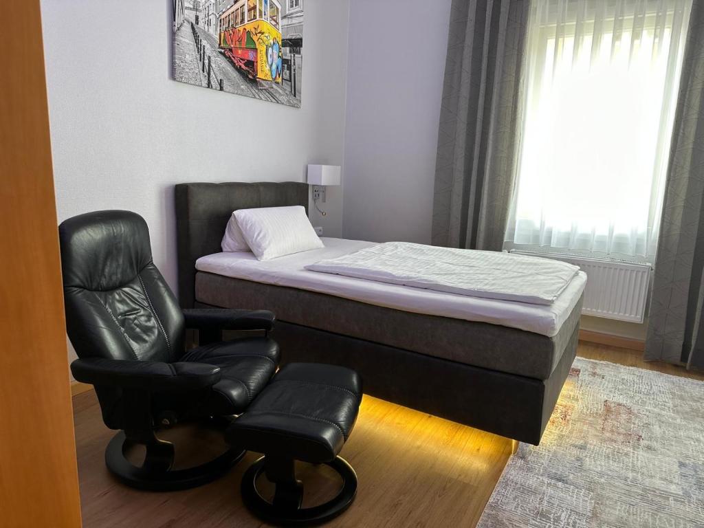 Apartment Hotel KRAL - BUSINESS HOTEL & SERVICED APARTMENTS - Eenpersoonskamer