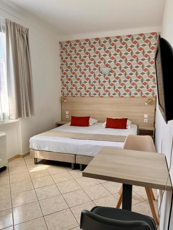 Hotel et Appartements Reine D'Azur - 标准双人或双床间