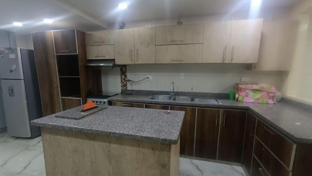 Η κουζίνα ή μικρή κουζίνα στο Gabriela House