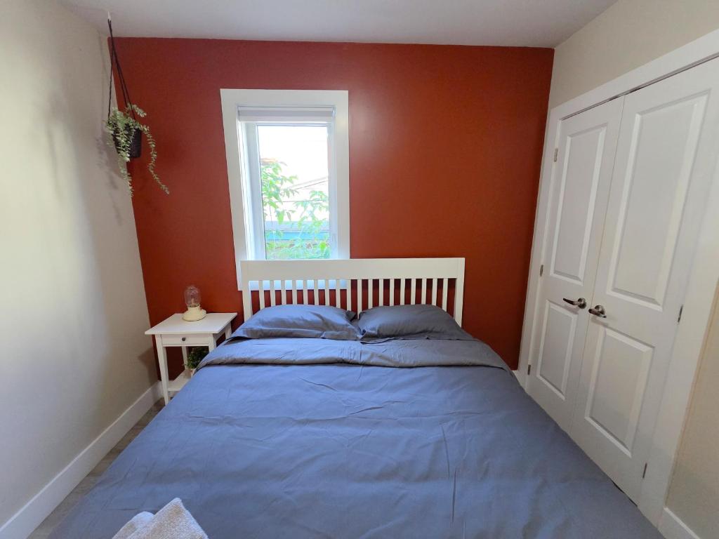 Sandy Hill Downtown Guesthouse