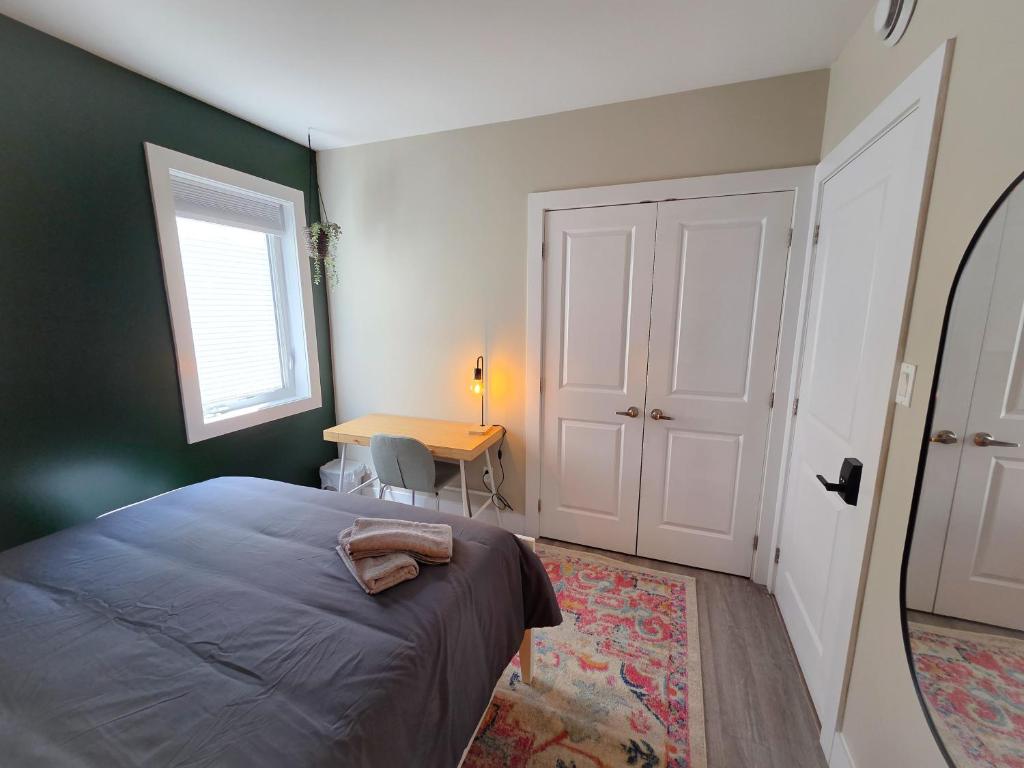 Sandy Hill Downtown Guesthouse - Resim 41