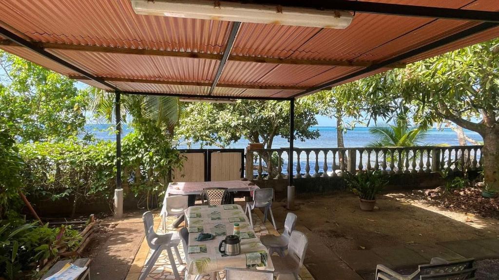 Villa Maraeroa PK 20,800 bord de mer - photo 10 - Raiatea, Polynésie