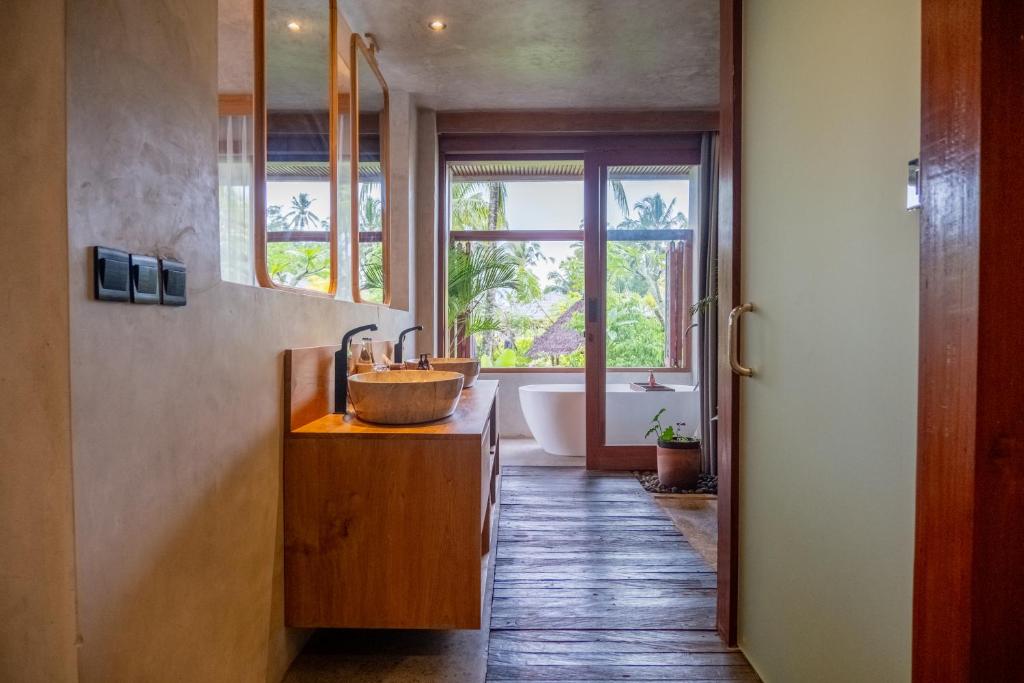 Inara Alas Harum - 13