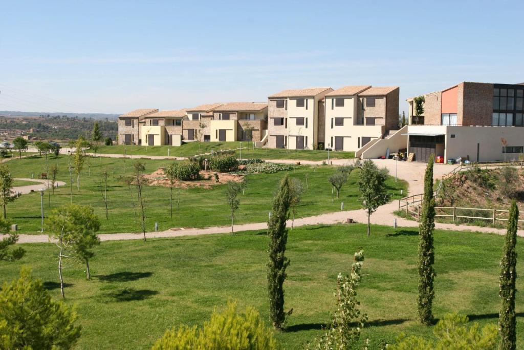 حديقة خارج Vilar Rural de Cardona