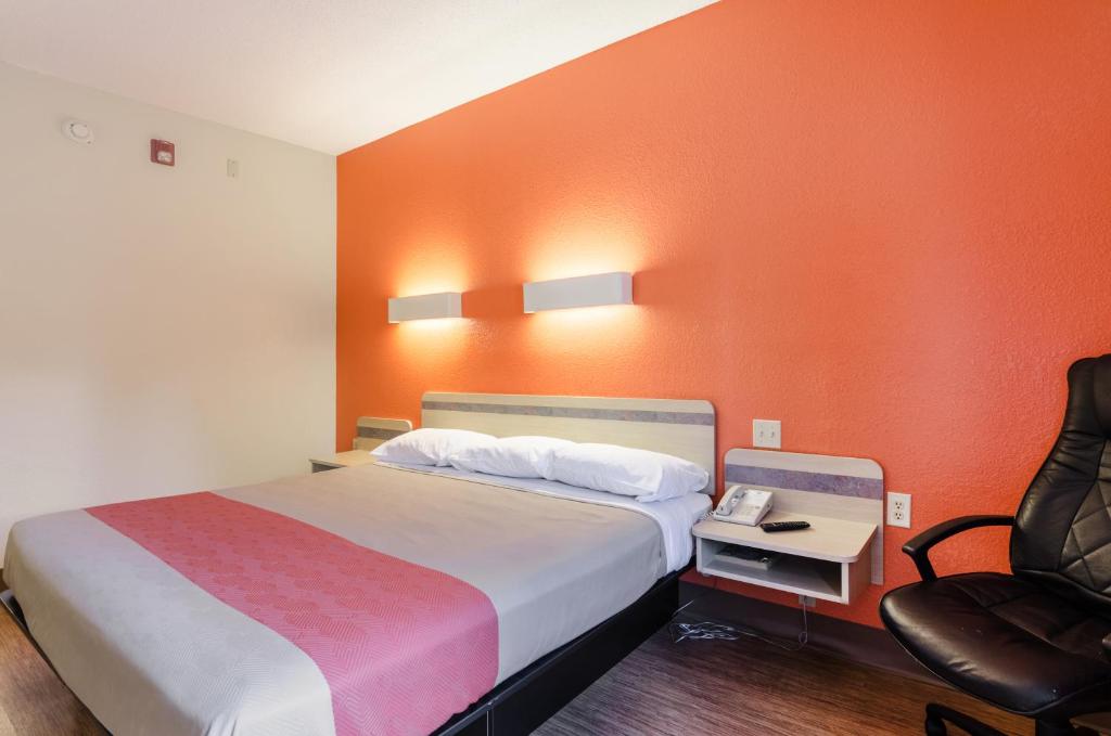 Motel 6-Bristol, VA photo