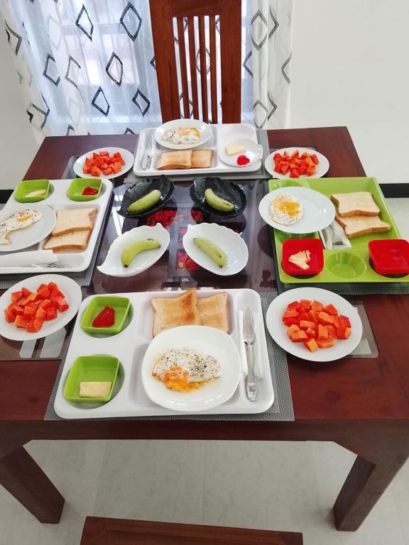 Golden Paradise Transit Hotel - 12