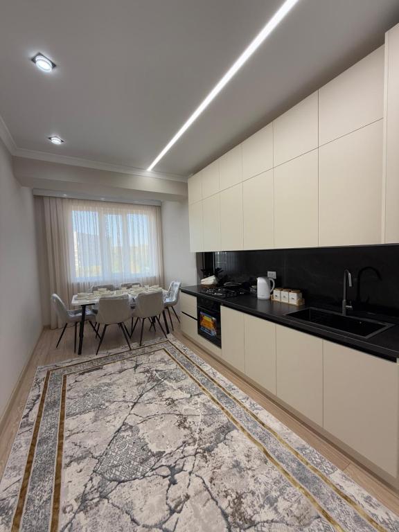 Nhà bếp/bếp nhỏ tại Radmir Apartments