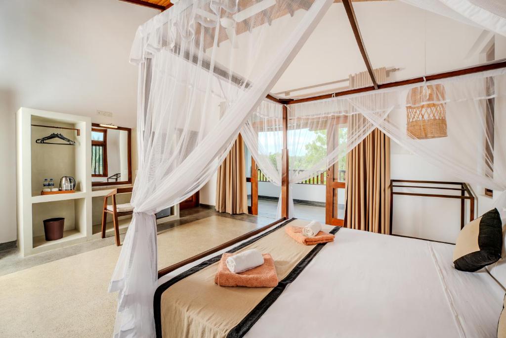 Serenity Boutique - Unawatuna - 4