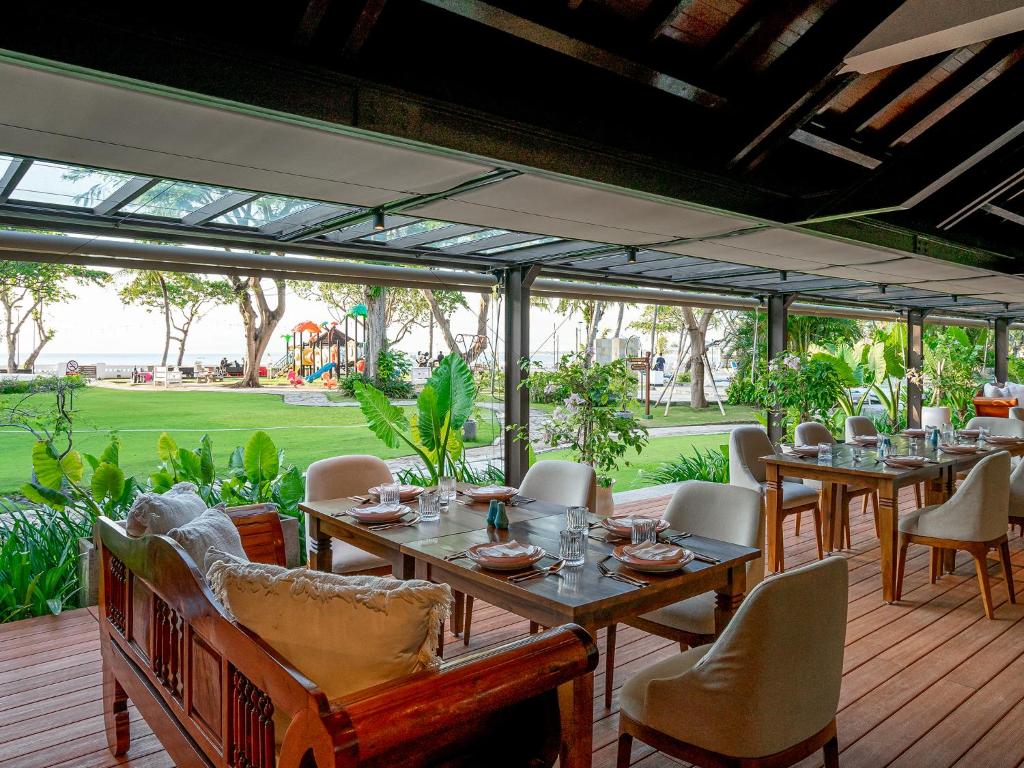 Discovery Kartika Plaza Hotel photo