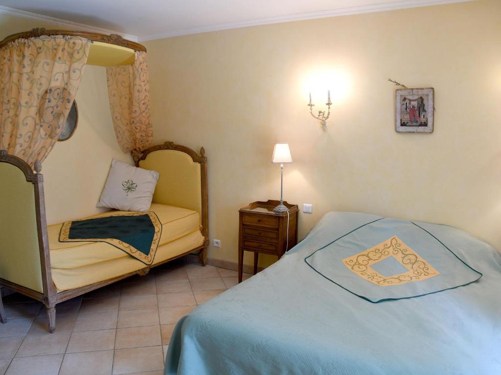 Les chambres d'Adeline - B&B, Murs – Updated 2023 Prices