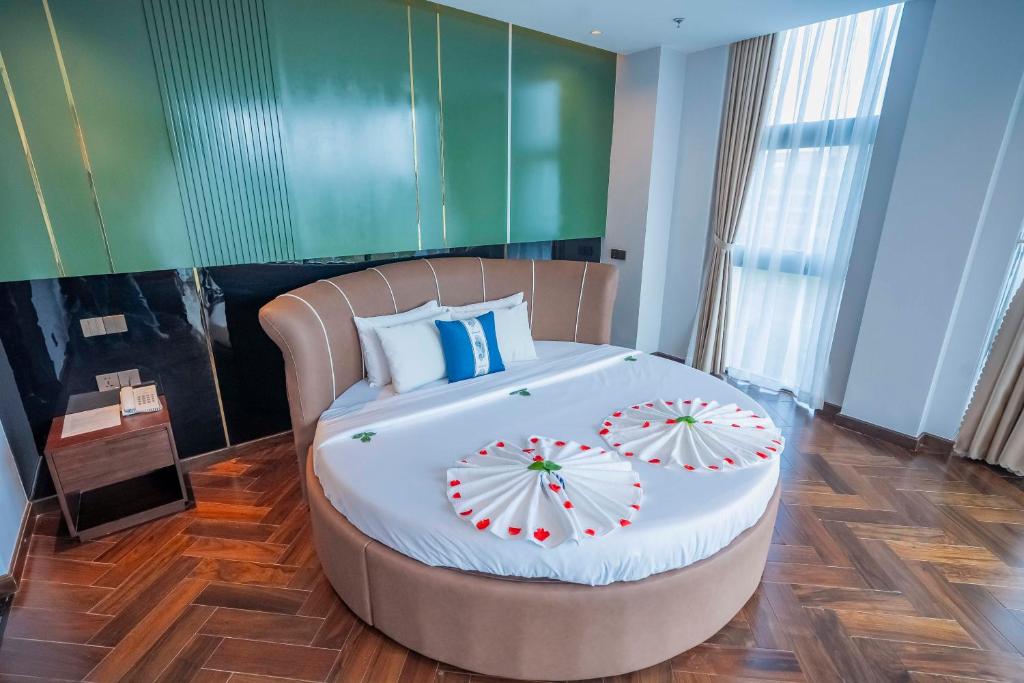 Grand Phan Thiet Hotel - Suite With Sea View