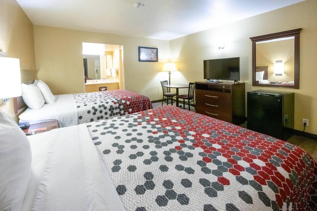 Econo Lodge McAlester - Habitación Con 2 Camas Grandes - No Fumadores