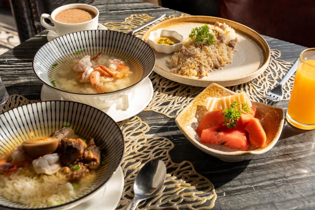 Amdaeng Bangkok Riverside Hotel - Resim 44