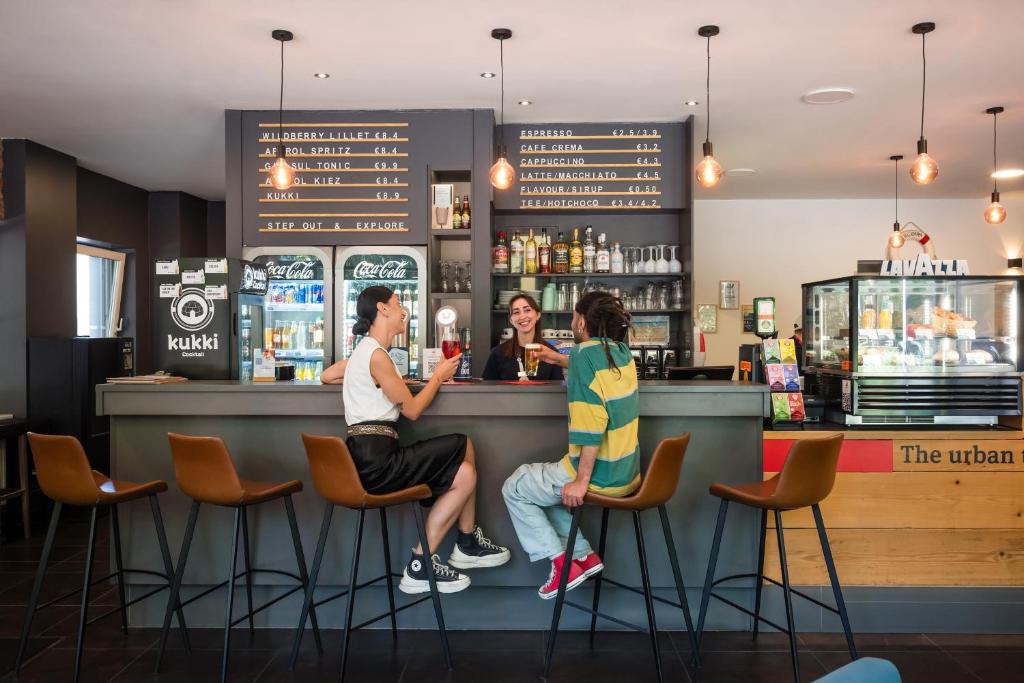 MEININGER Hotel Hamburg City Center - Resim 10