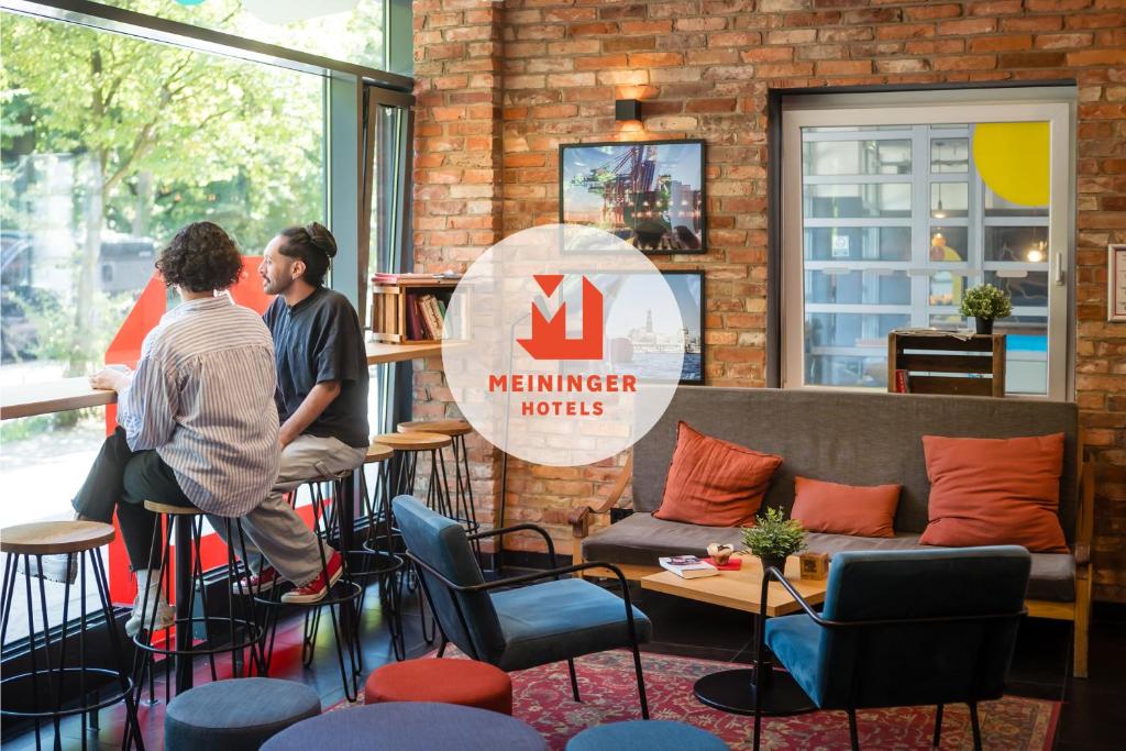 MEININGER Hotel Hamburg City Center - Resim 1