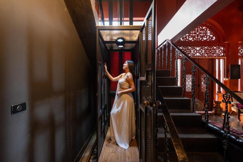 Amdaeng Bangkok Riverside Hotel - Resim 27