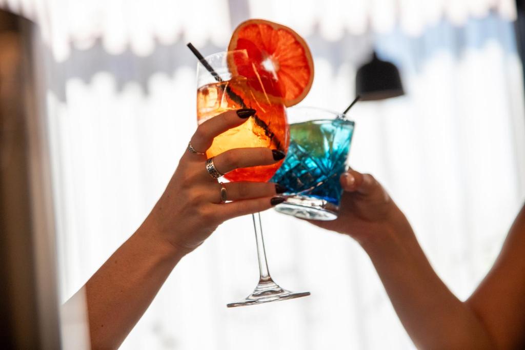 MEININGER Hotel Berlin Airport - Resim 14