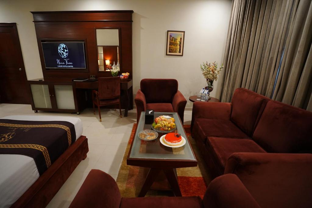 Nine Tree Luxury Hotel & Suites Lahore - Habitación Doble Deluxe