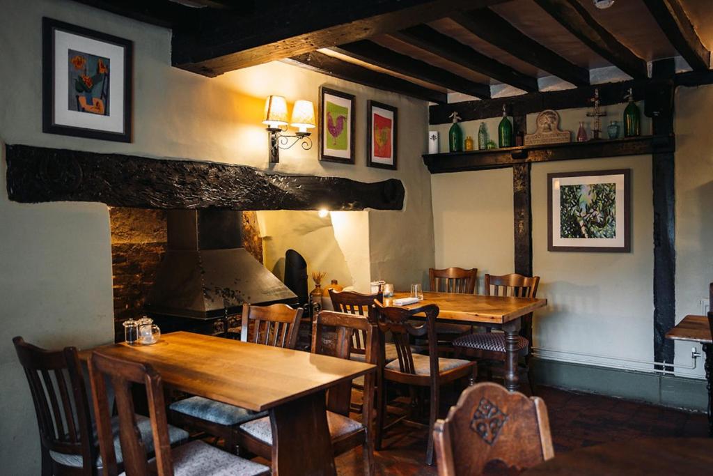 The Coach and Horses - Resim 18