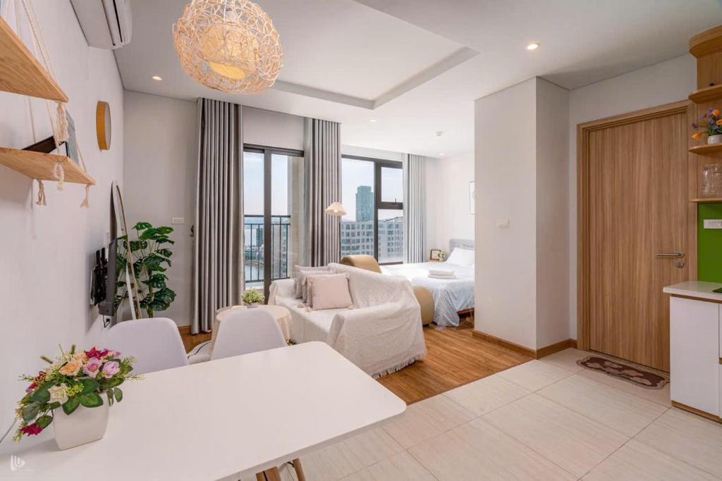 Gallery image of Green Apartment Ha Long in Ha Long