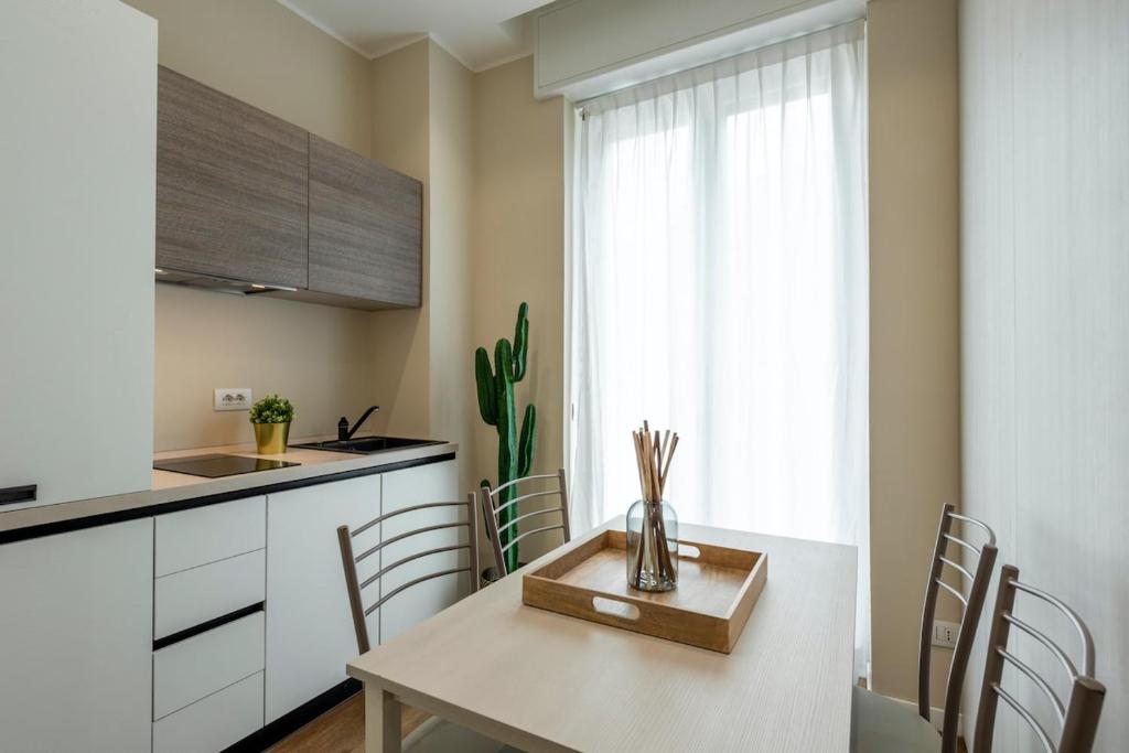 Duomo Apartments B Home - Quiet Two Bedrooms & Bathroom