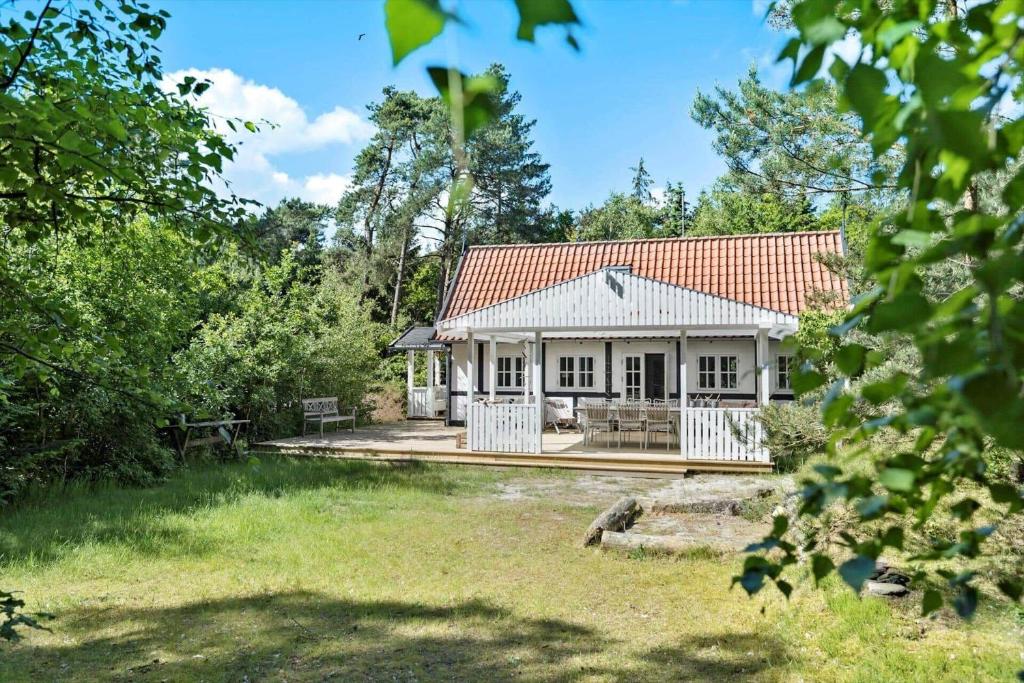 Un jardín fuera de 3672-Nexo-Rorvej-7