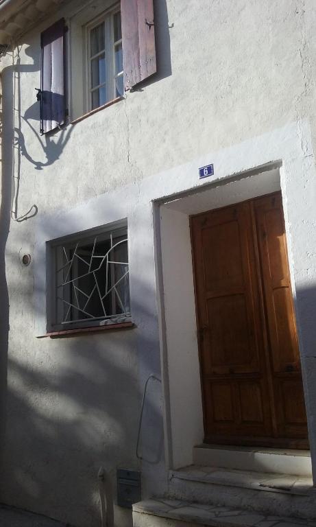 Φωτογραφία από το άλμπουμ του Le Gite des Remparts σε Ginestas