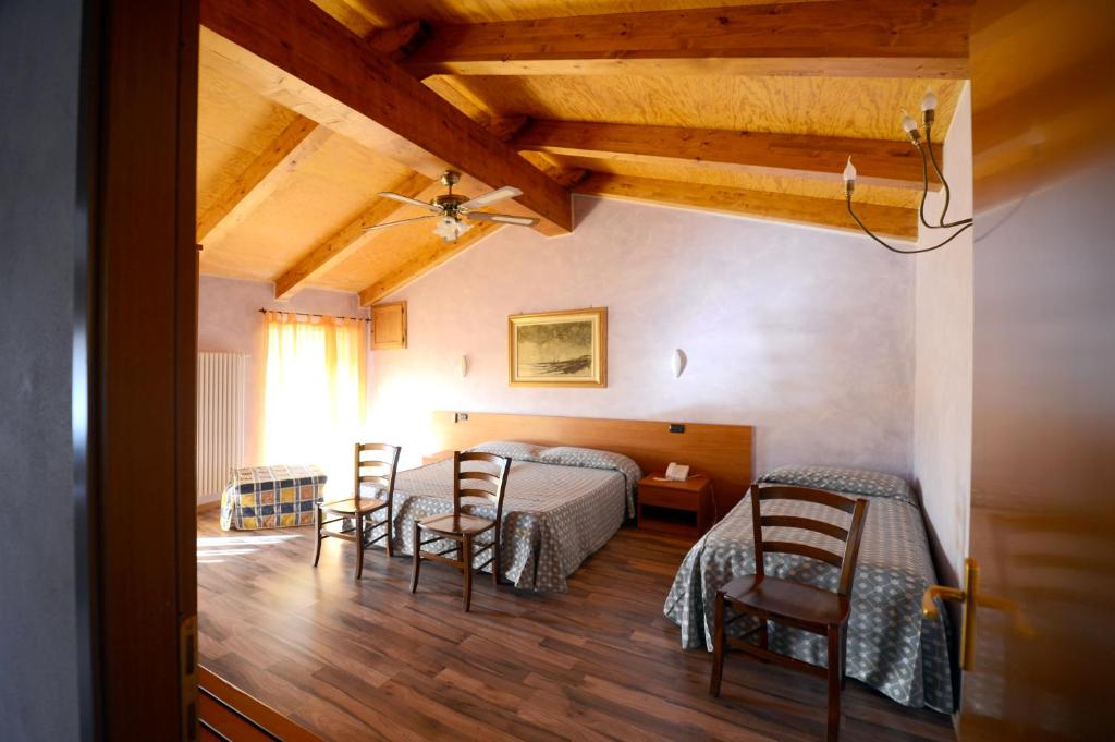 Albergo Venaria Reale da Matteo - Habitación Cuádruple Clásica