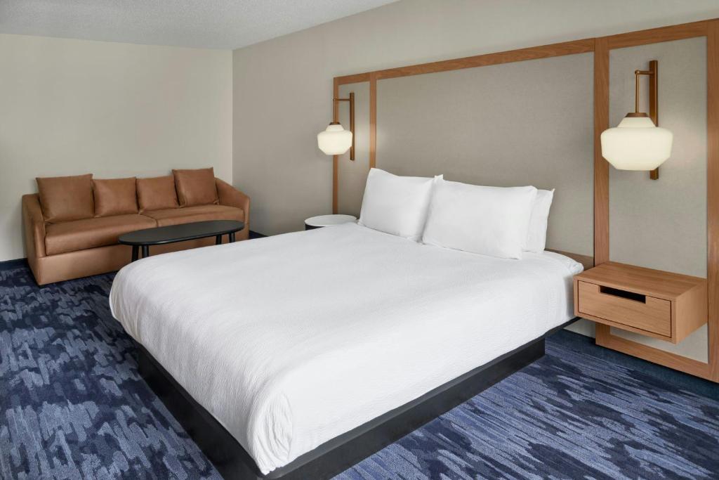 Fairfield Inn & Suites Detroit Farmington Hills - Suite King Con Sofá Cama