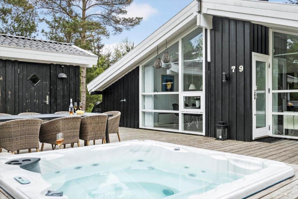 Φωτογραφία από το άλμπουμ του HA315-Hals-Osbornsvej-79 σε Hals