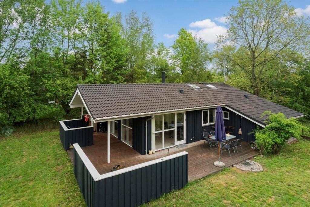 El edificio en el que está la casa vacacional