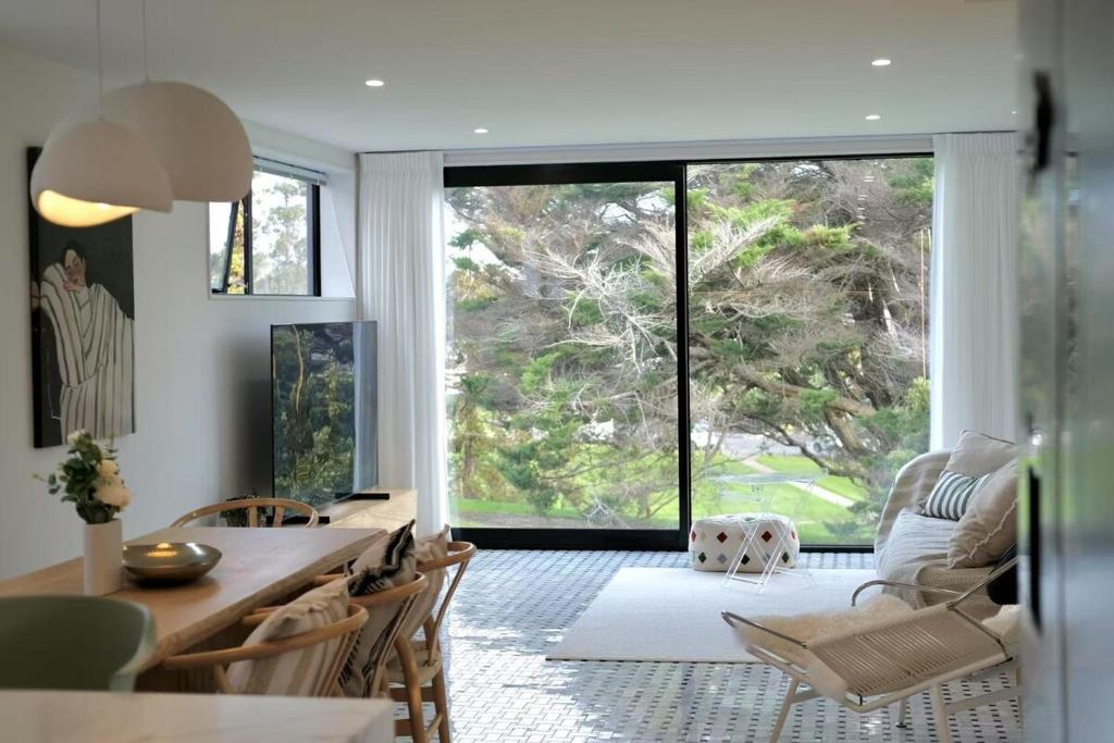 Great Views in the City - Resim 5