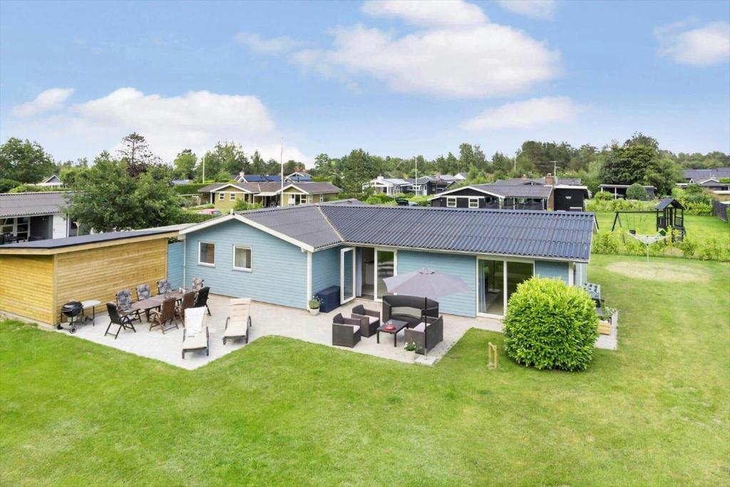 Budova, kde se prázdninový dům nachází