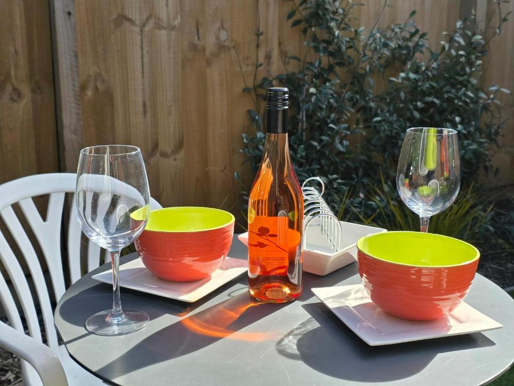 Modern Loft in Christchurch CBD with Private Courtyard - Resim 21