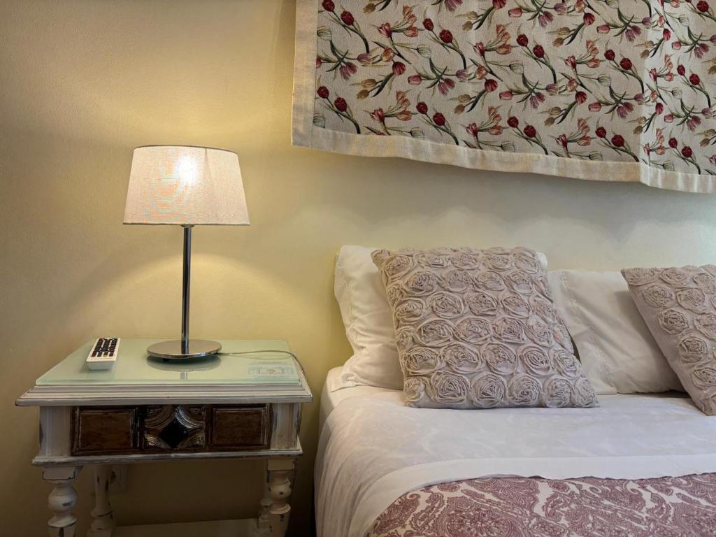 Bento Charming Apartment - 65 SixtyFive Boutique Home - Housity