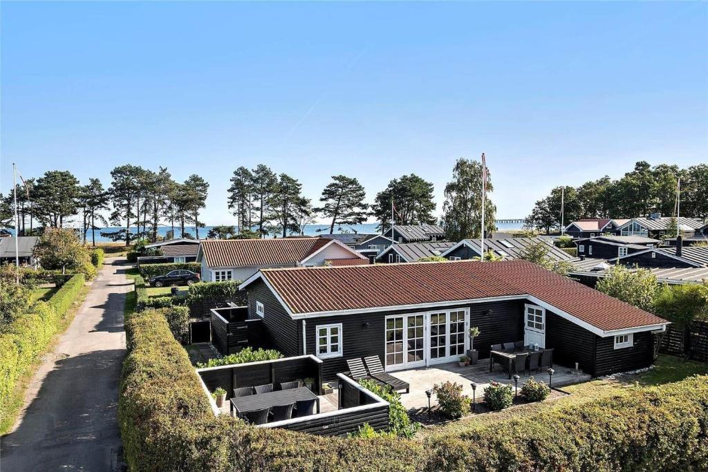 an aerial view of a house at FY318-Nyborg-Sommerbyen-23 in Nyborg