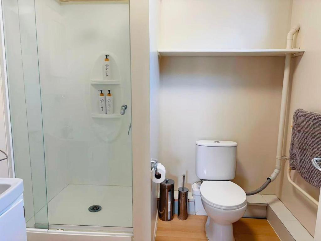 5 bedrooms, your getaway starts here - Resim 17