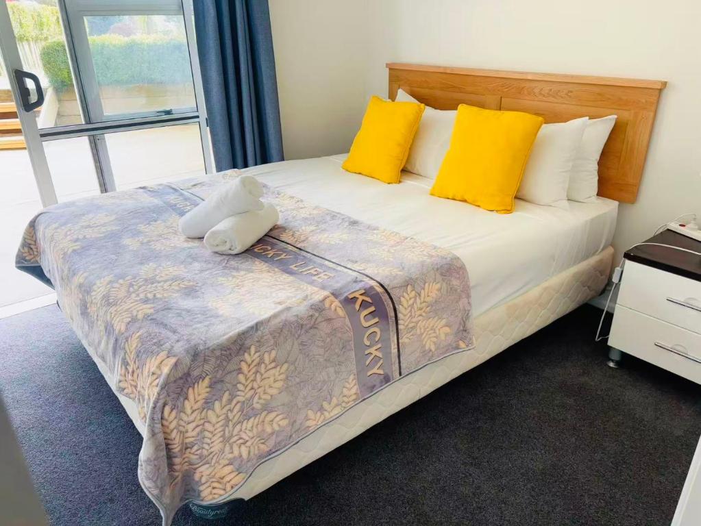 5 bedrooms, your getaway starts here - Resim 12