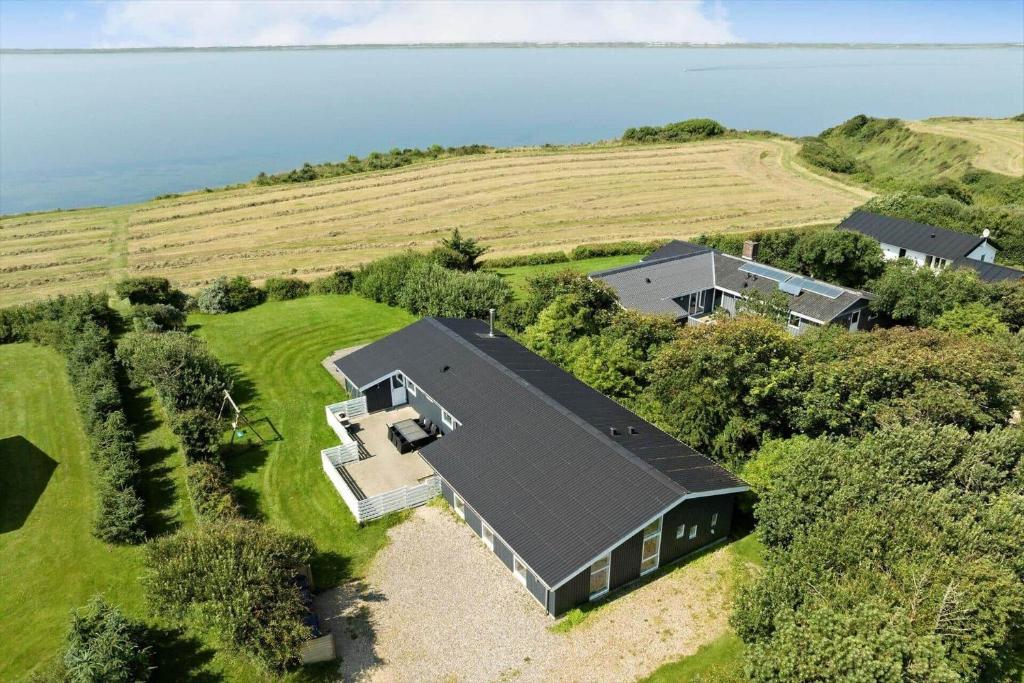 an overhead view of a house with a solar roof at LF160-Vestervig-Gunhildsvej-60 in Vestervig