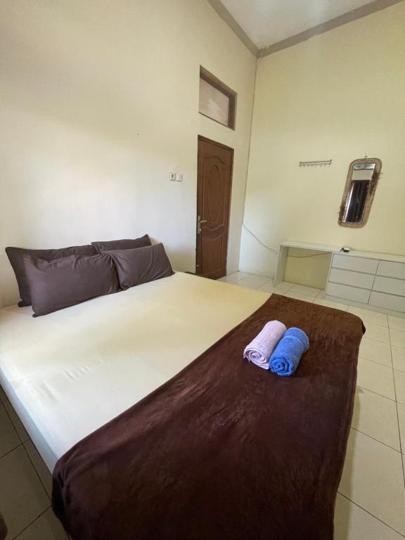 Lanina homestay - Standard Double Room With Shared Bathroom