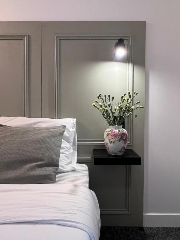 VILLA VLAS - Chambre d'Hôte - Limoges - Appartement 1 Chambre Avec Balcon