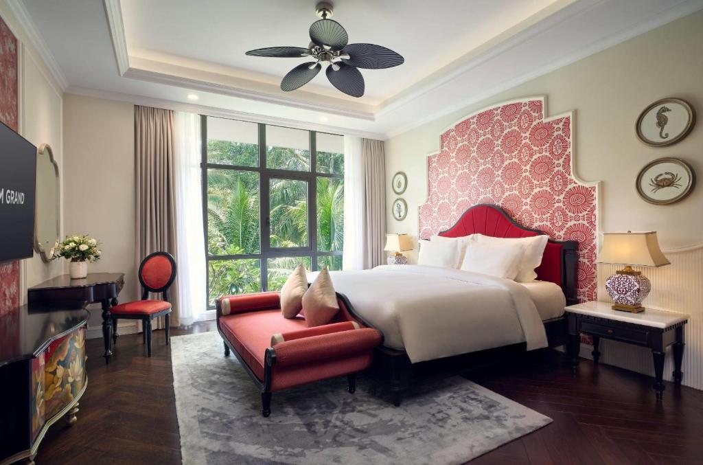 Biệt Thự 6 Phòng Ngủ Hạng Tổng Thống Nhìn Ra Bãi Biển