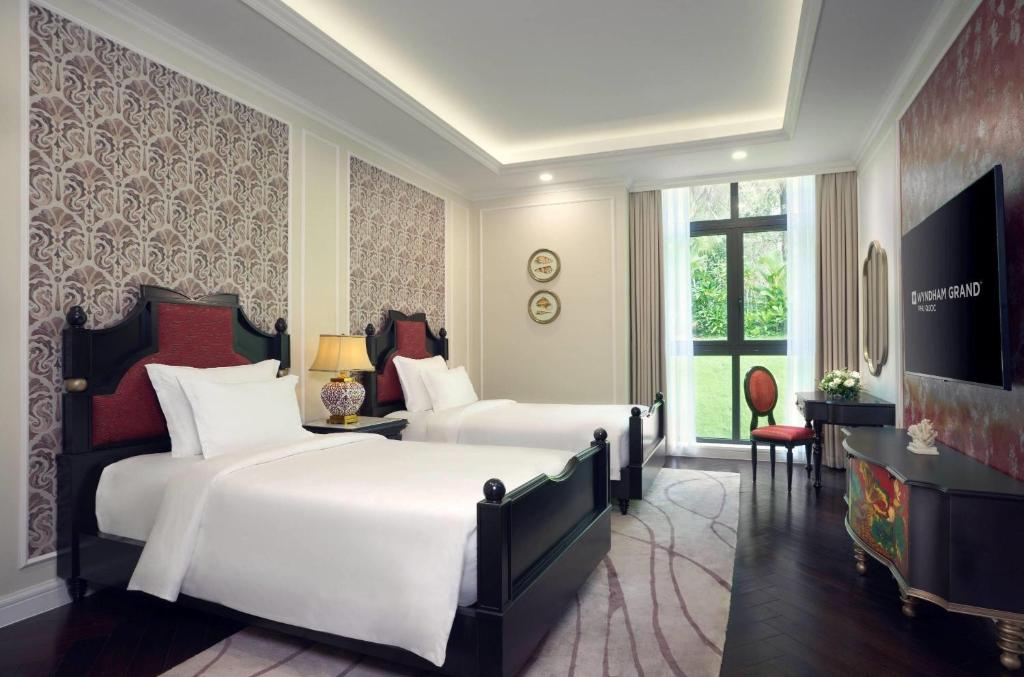 Biệt Thự 6 Phòng Ngủ Hạng Tổng Thống Nhìn Ra Bãi Biển