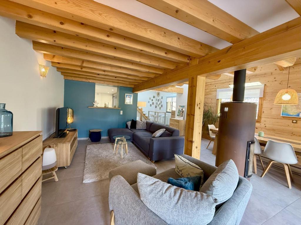 Posezení v ubytování Belledonne Business & Lodge