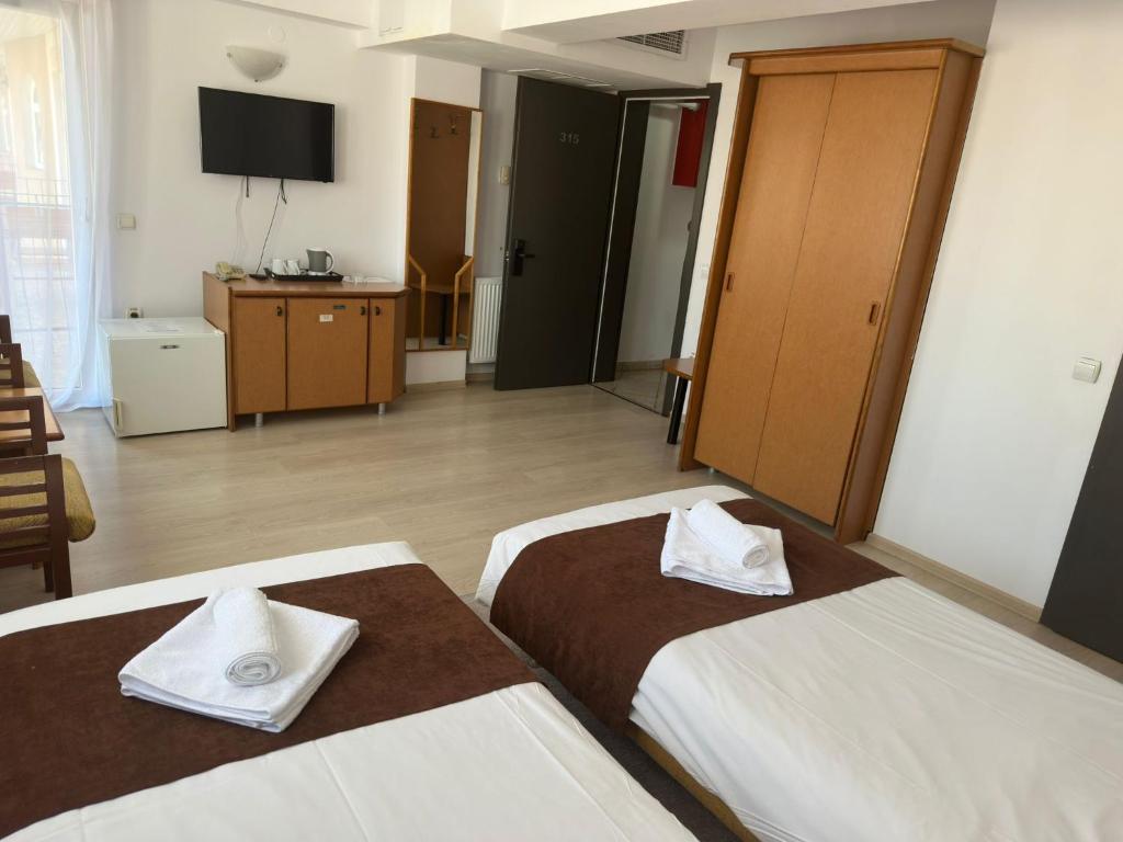 Hotel Apollo Central - Resim 37