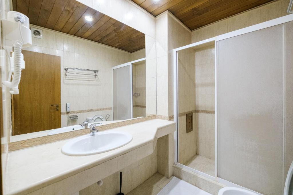 Aparthotel & Restaurant Razlog Spa Included photo