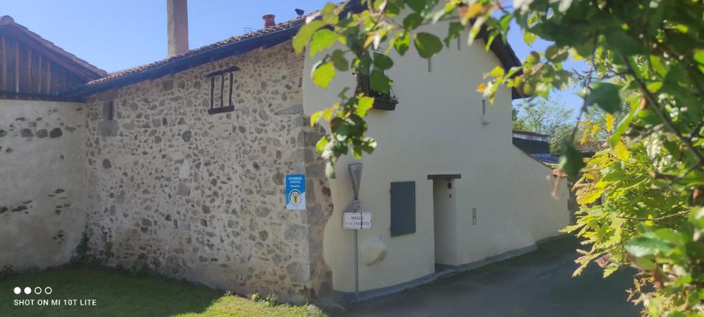 Φωτογραφία από το άλμπουμ του Le Patio des oiseaux σε Saint-Quentin-sur-Charente