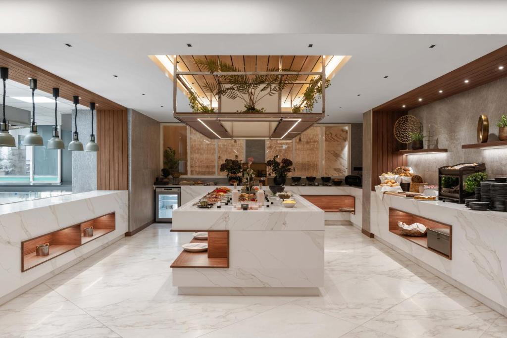 voco Stockholm - Kista by IHG - Resim 8