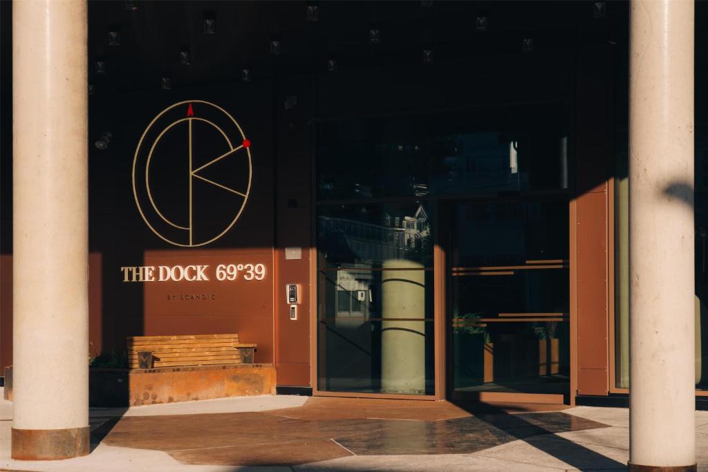 The Dock 69 39 by Scandic - Resim 5